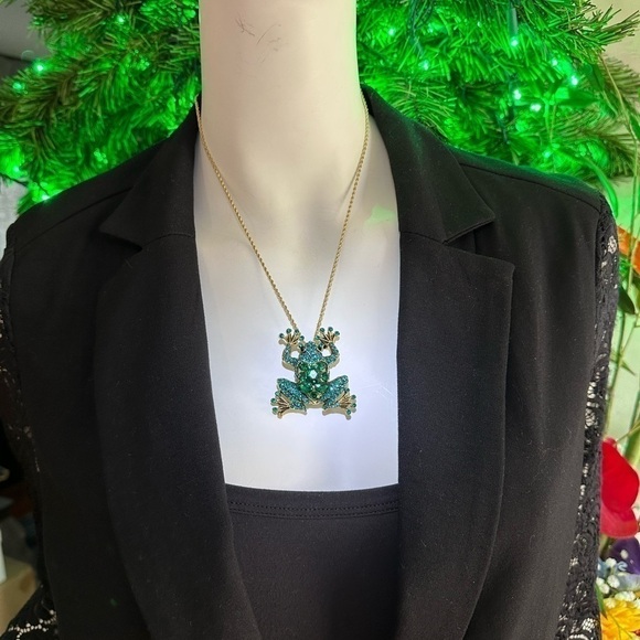 Brand NEW TURQUOISE GREEN FROG 🐸 RHINESTONES BROOCH PENDANT - Picture 6 of 6